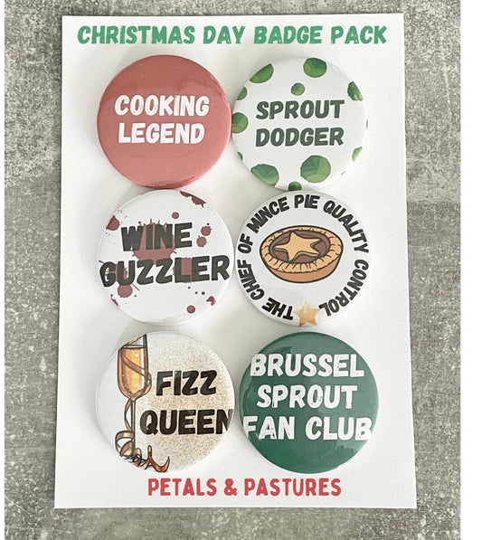 Christmas badge pack, 58mm Xmas badges for family, Xmas day fun dinner badges, Christmas party accessories, Christmas cracker fillers